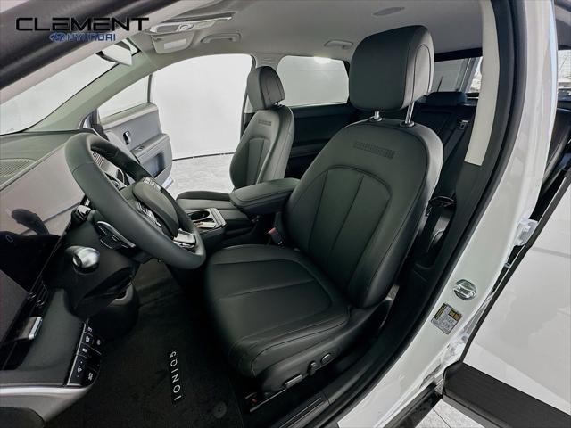 Hyundai IONIQ 5 Vehicle Image 24