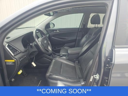 Hyundai Tucson Vehicle Image 03