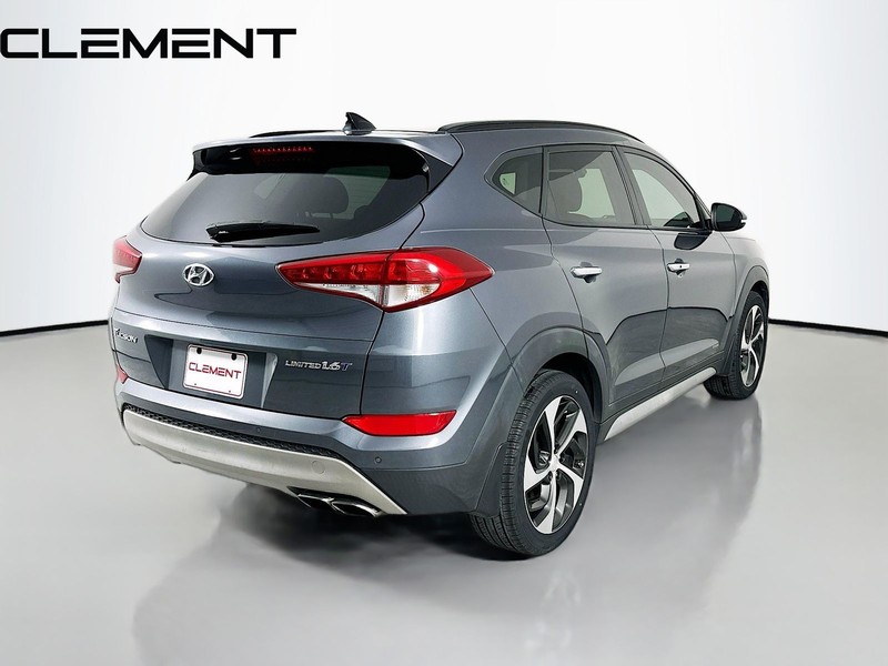 Hyundai Tucson Vehicle Image 07