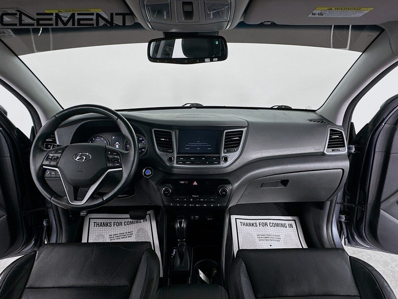 Hyundai Tucson Vehicle Image 12