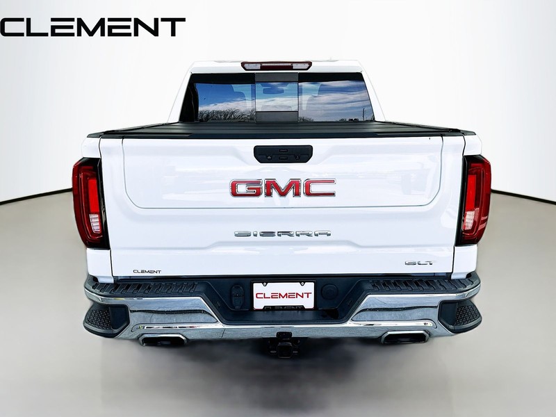 GMC Sierra 1500 Limited Vehicle Full-screen Gallery Image 7