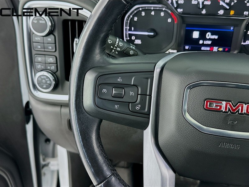 GMC Sierra 1500 Limited Vehicle Full-screen Gallery Image 14