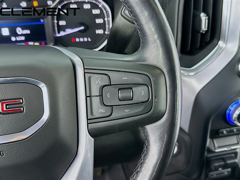 GMC Sierra 1500 Limited Vehicle Full-screen Gallery Image 16