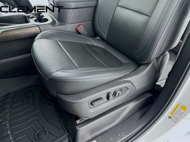 GMC Sierra 1500 Limited Vehicle Full-screen Gallery Image 29