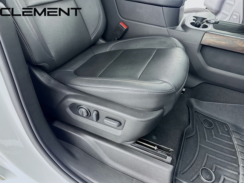 GMC Sierra 1500 Limited Vehicle Full-screen Gallery Image 34