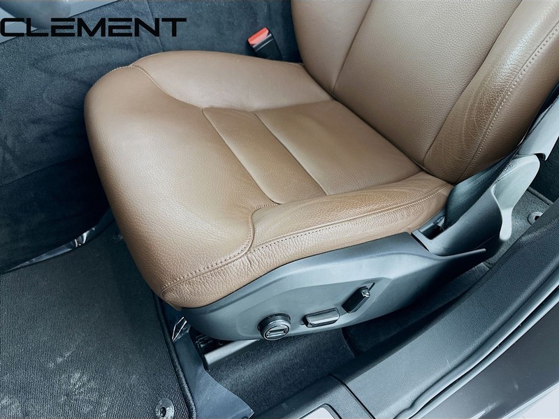 Volvo XC60 Vehicle Full-screen Gallery Image 27