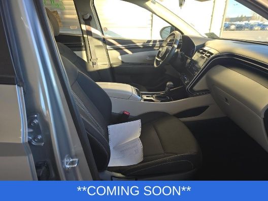 Hyundai Tucson Vehicle Image 03