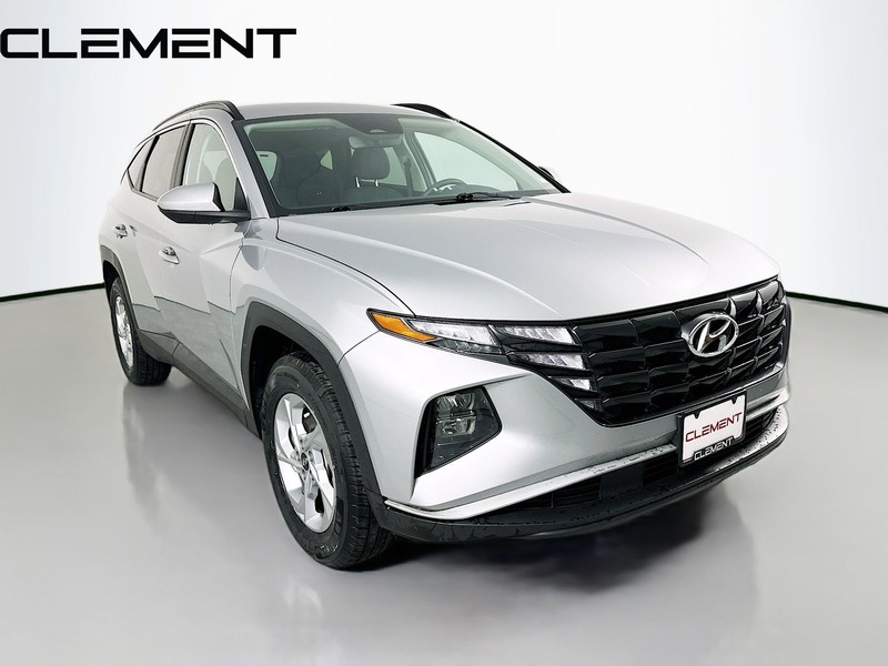 Hyundai Tucson Vehicle Full-screen Gallery Image 3