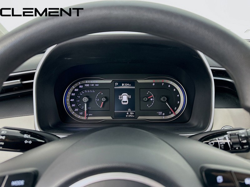 Hyundai Tucson Vehicle Full-screen Gallery Image 17