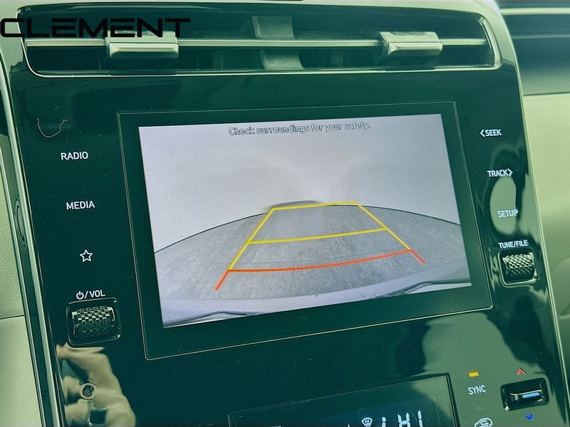 Hyundai Tucson Vehicle Full-screen Gallery Image 19