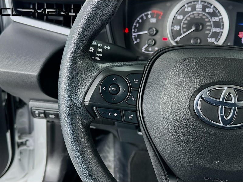 Toyota Corolla Vehicle Image 15