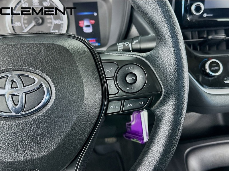 Toyota Corolla Vehicle Image 17