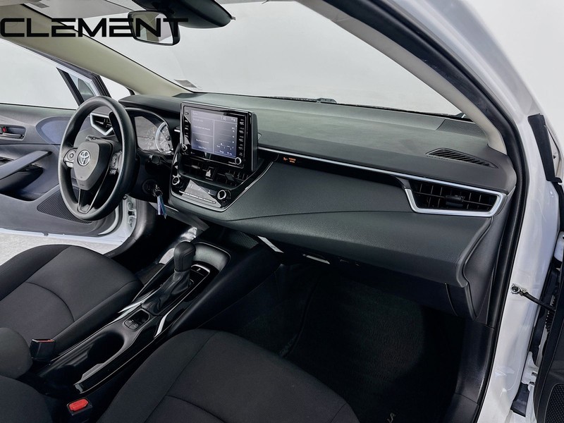 Toyota Corolla Vehicle Image 33