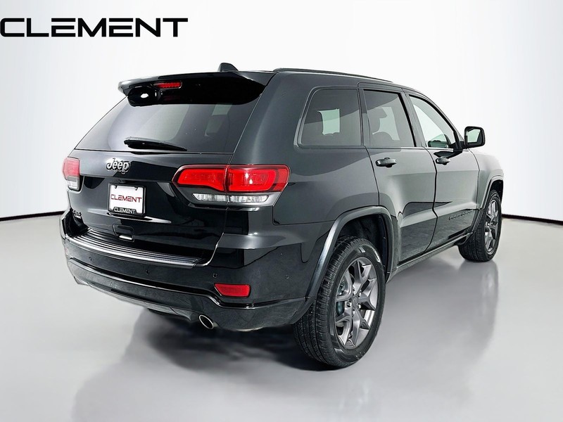 Jeep Grand Cherokee Vehicle Image 07