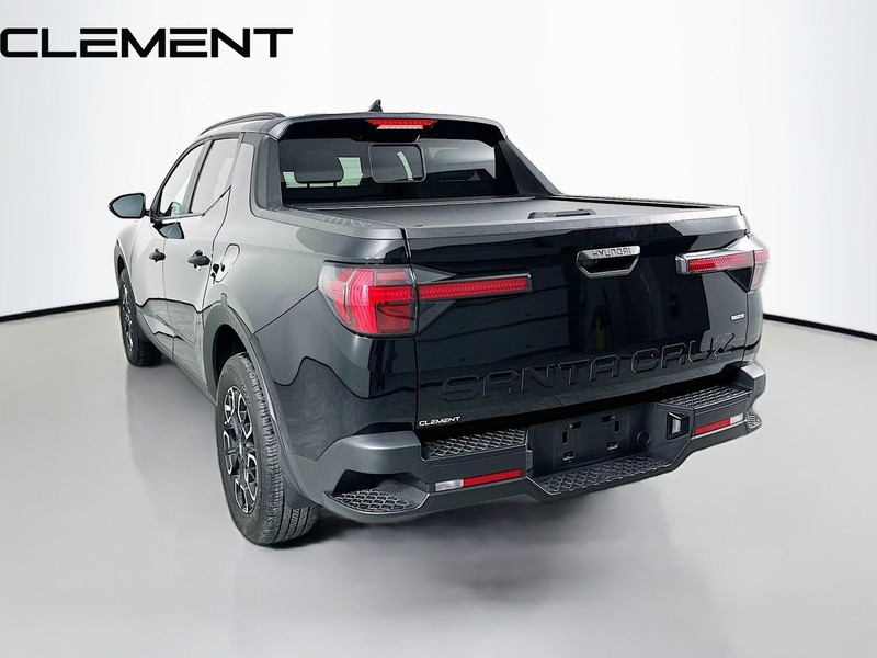 Hyundai Santa Cruz Vehicle Full-screen Gallery Image 8