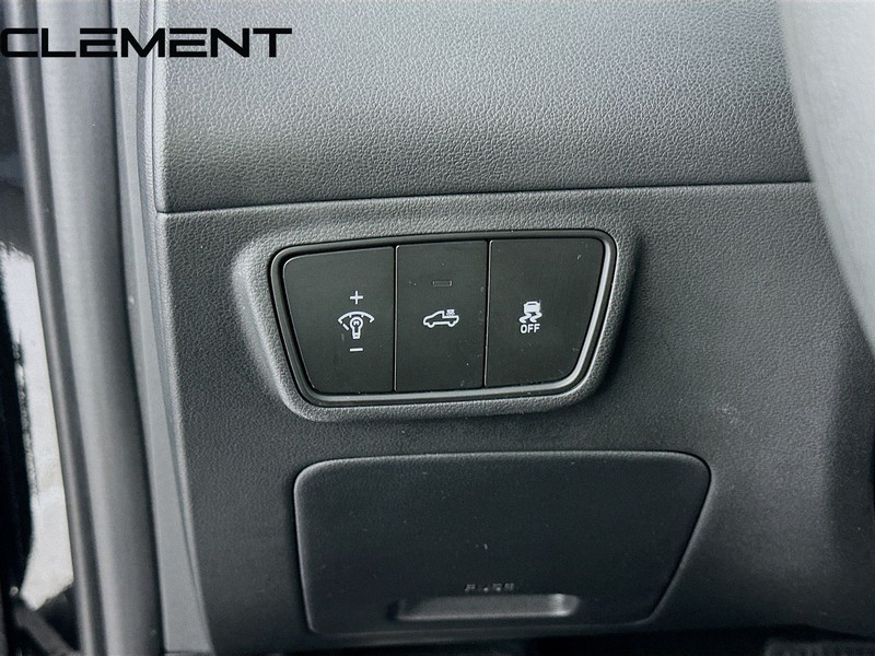 Hyundai Santa Cruz Vehicle Full-screen Gallery Image 12