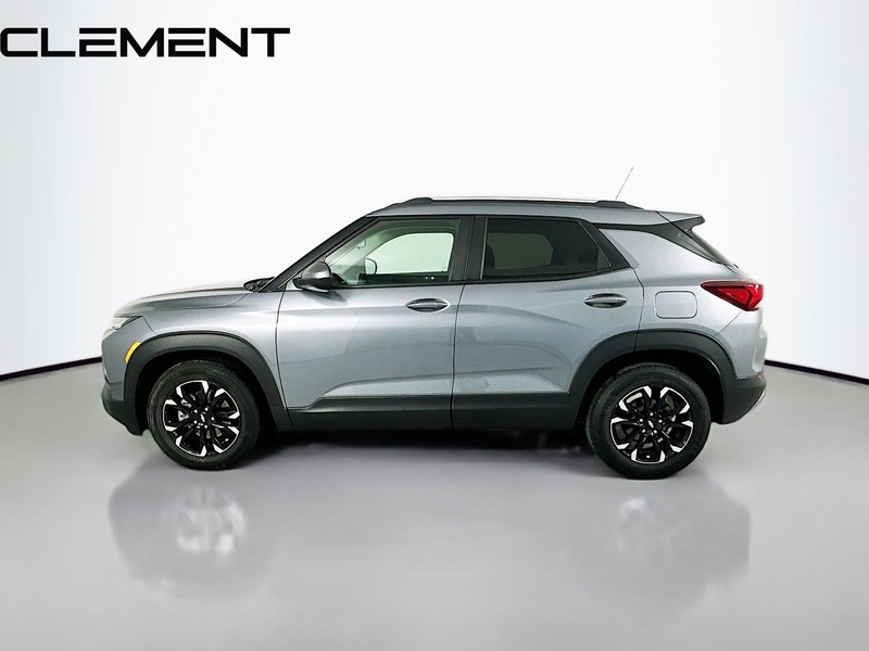 Chevrolet Trailblazer Vehicle Full-screen Gallery Image 4