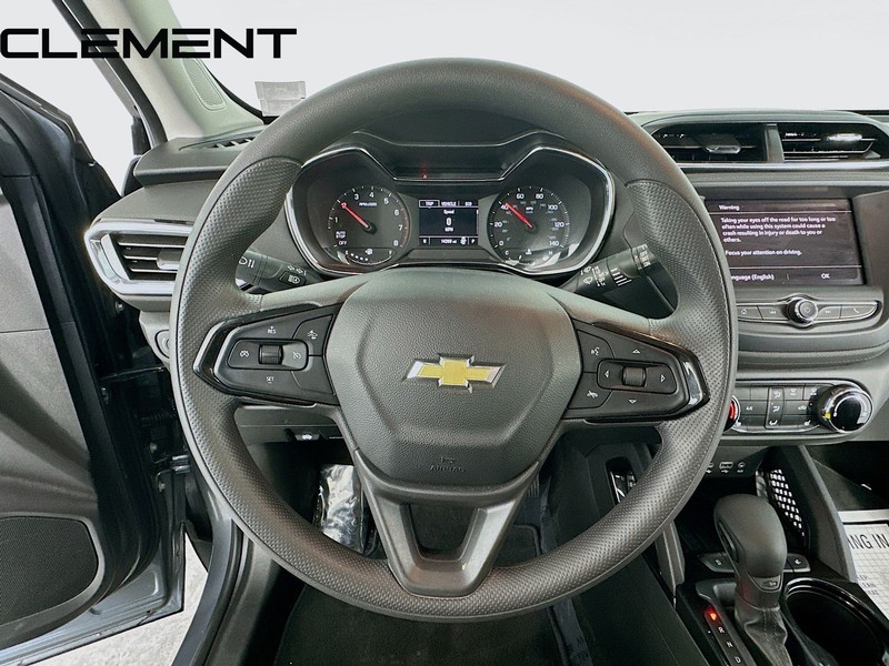 Chevrolet Trailblazer Vehicle Full-screen Gallery Image 13