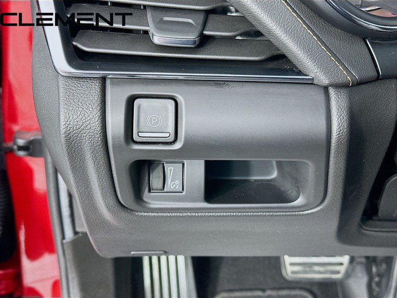 Cadillac CT5 Vehicle Full-screen Gallery Image 13