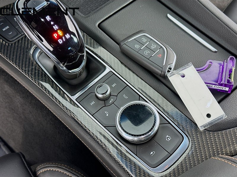 Cadillac CT5 Vehicle Full-screen Gallery Image 24