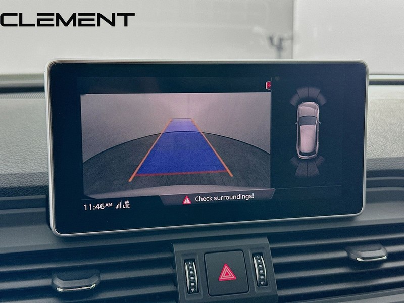 Audi Q5 Vehicle Full-screen Gallery Image 20