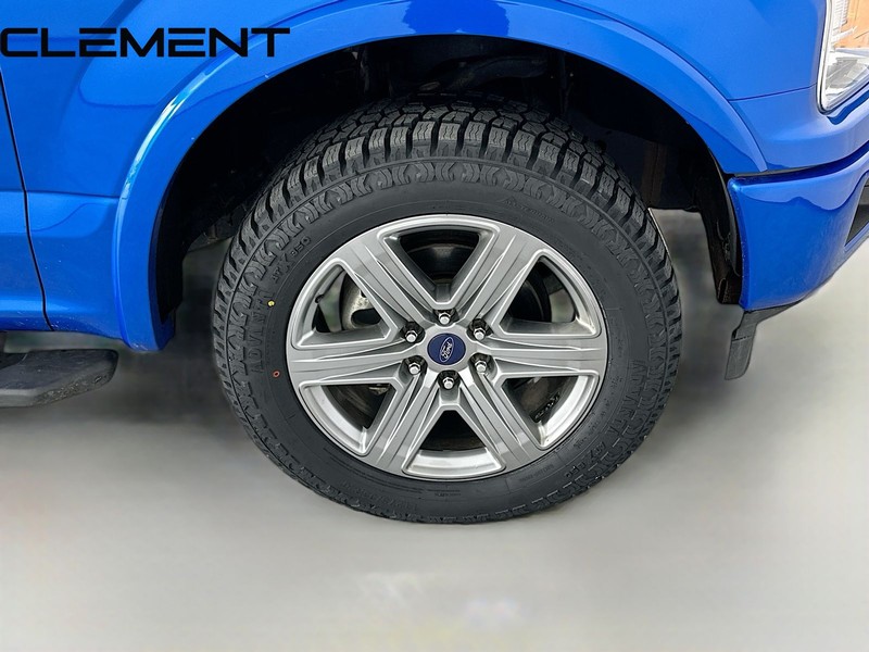 Ford F-150 Vehicle Full-screen Gallery Image 35