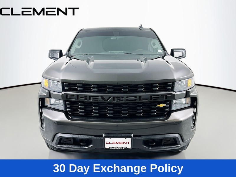Chevrolet Silverado 1500 Vehicle Image 03