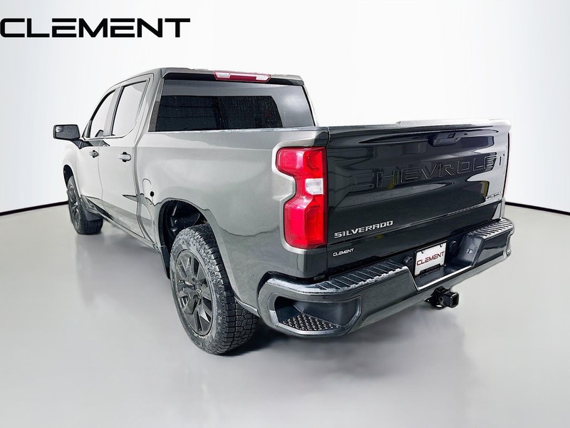 Chevrolet Silverado 1500 Vehicle Image 10