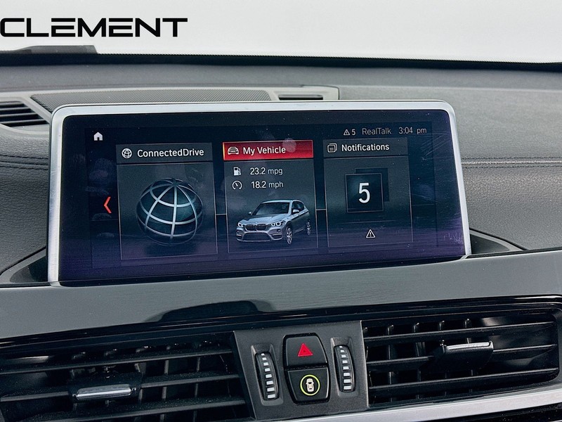 BMW X1 Vehicle Image 19