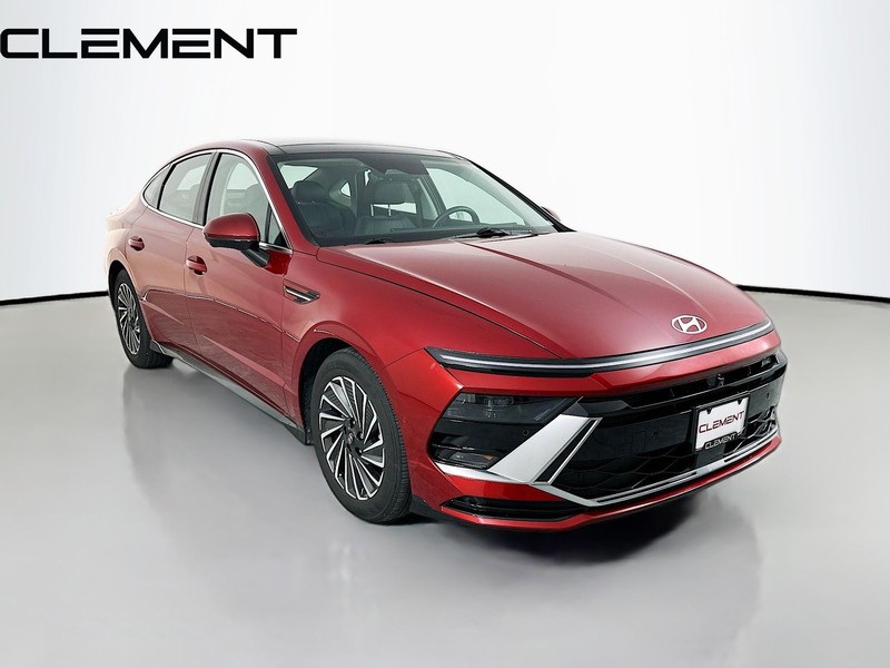 Hyundai Sonata Hybrid Vehicle Image 05