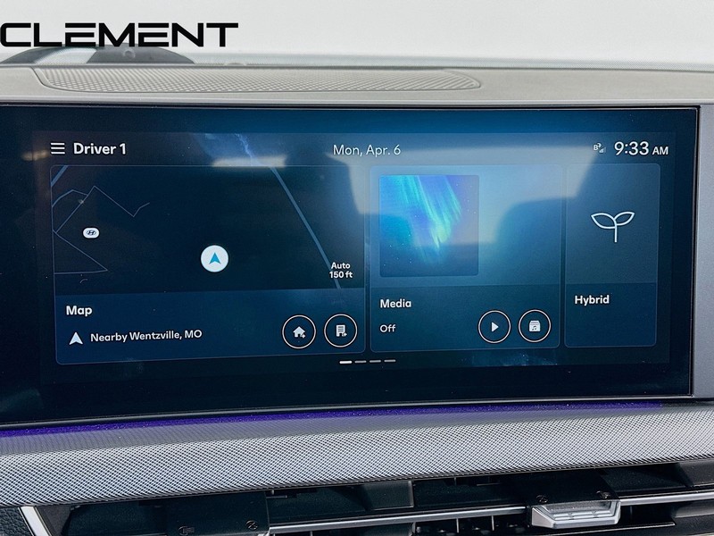 Hyundai Sonata Hybrid Vehicle Image 19