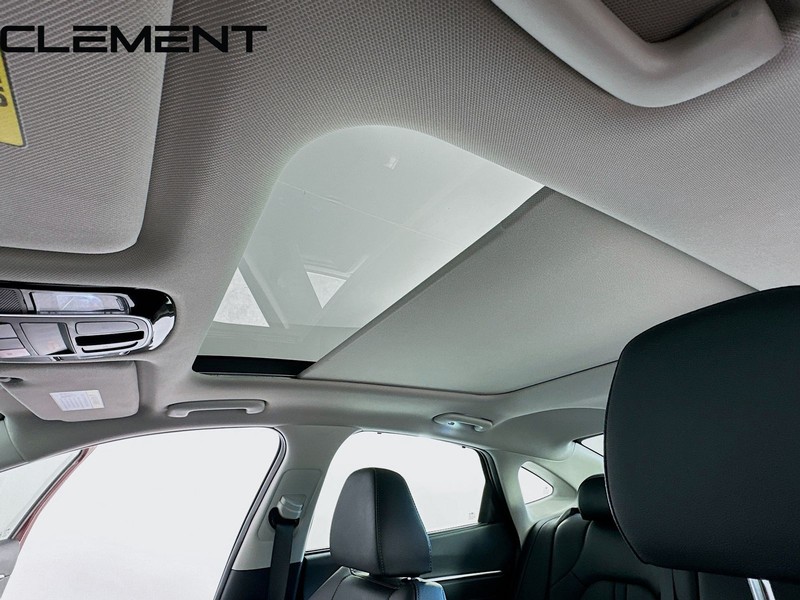 Hyundai Sonata Hybrid Vehicle Image 25