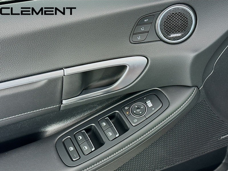 Hyundai Sonata Hybrid Vehicle Image 28