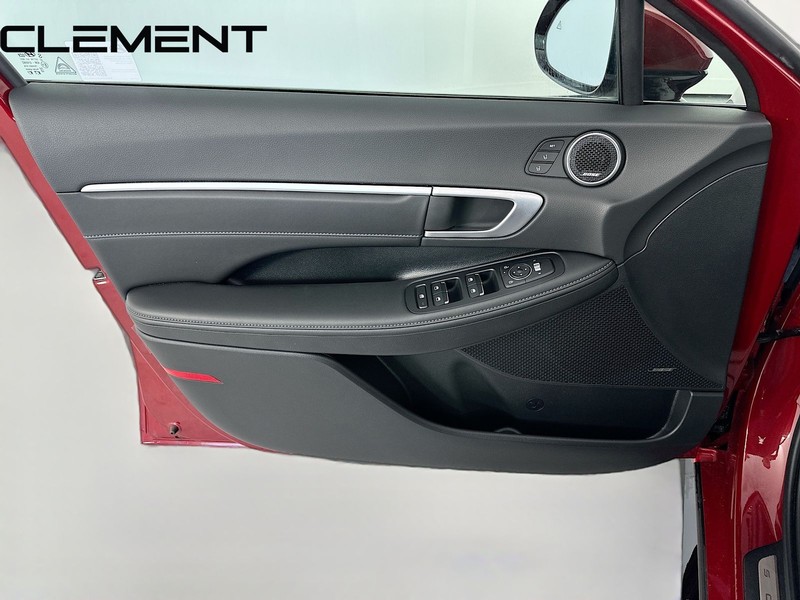 Hyundai Sonata Hybrid Vehicle Image 29