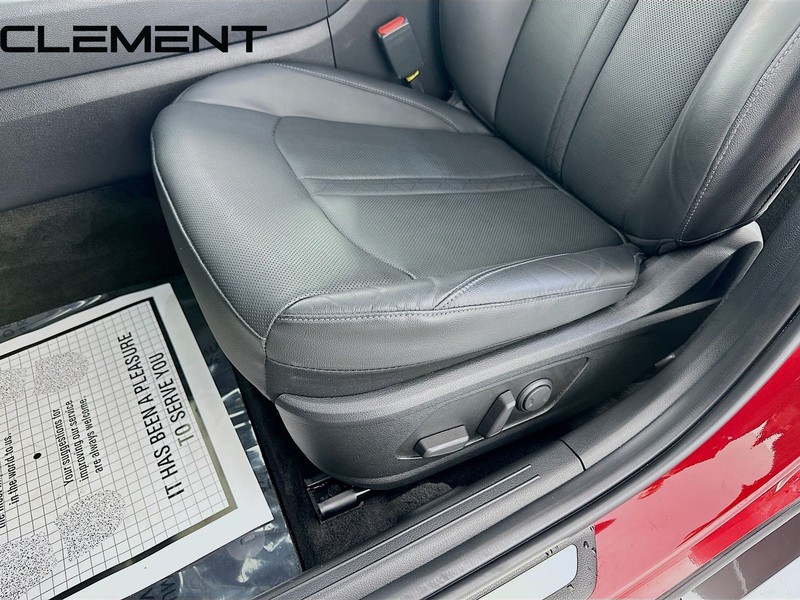 Hyundai Sonata Hybrid Vehicle Image 30