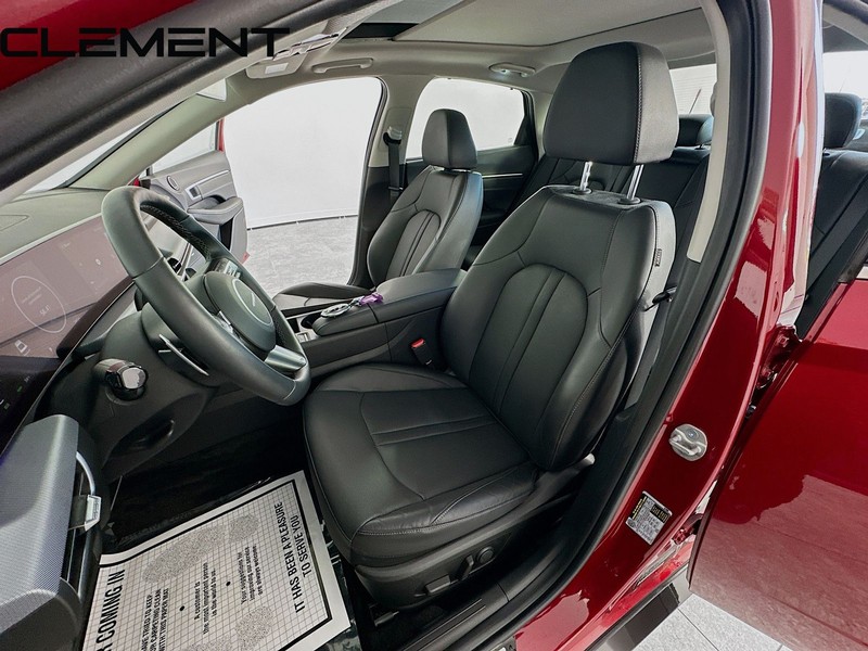 Hyundai Sonata Hybrid Vehicle Image 32