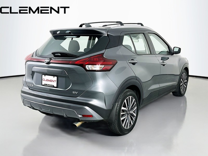 Nissan Kicks Vehicle Image 07
