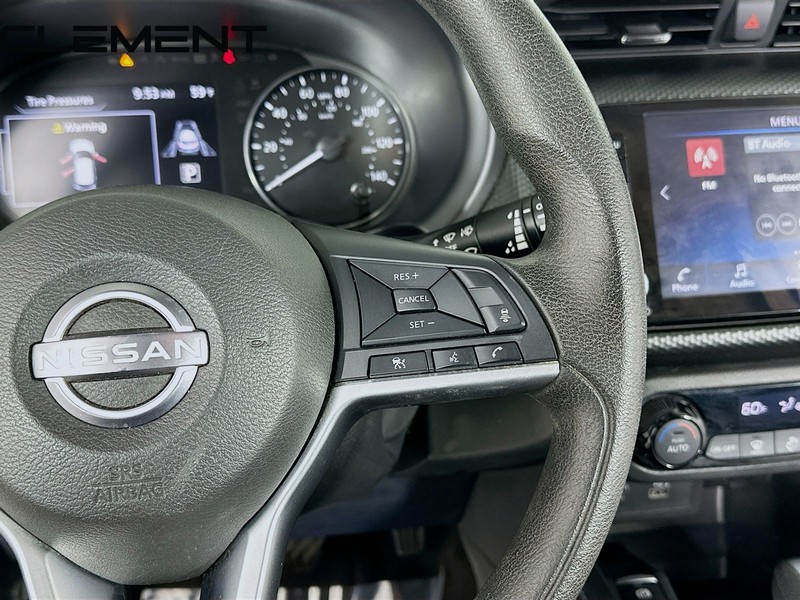 Nissan Kicks Vehicle Image 17