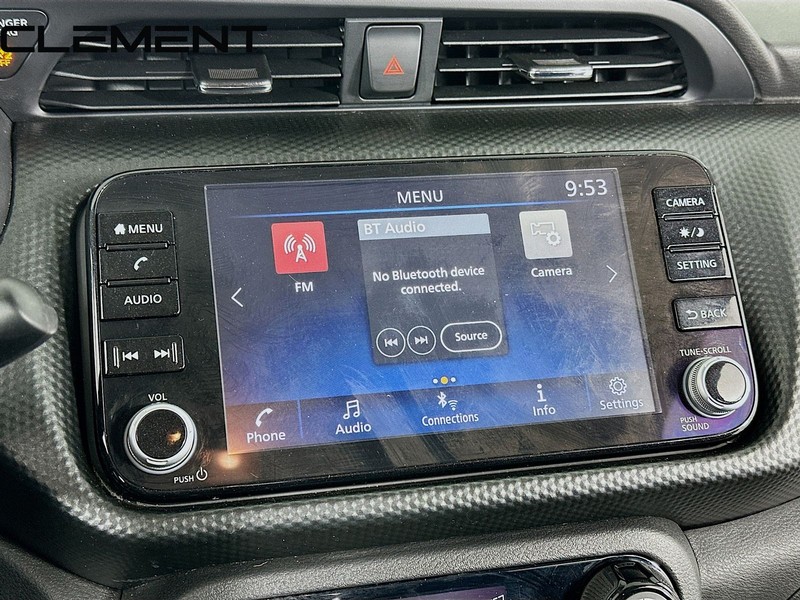 Nissan Kicks Vehicle Image 19