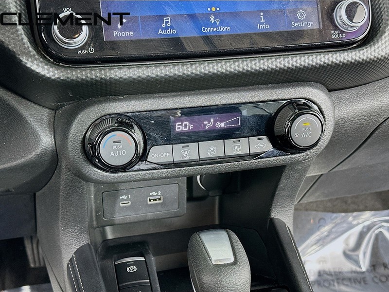 Nissan Kicks Vehicle Image 22