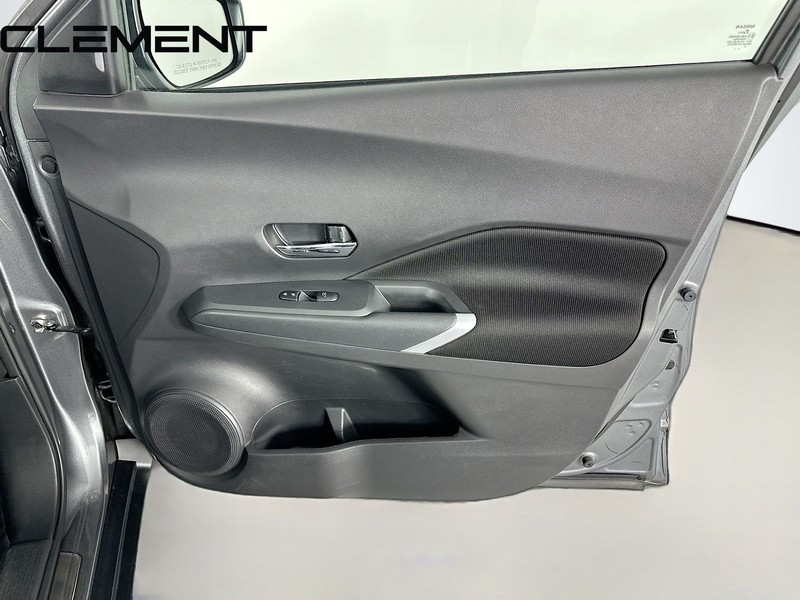 Nissan Kicks Vehicle Image 34