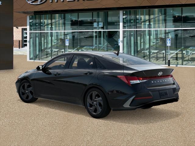 Hyundai Elantra Vehicle Full-screen Gallery Image 5