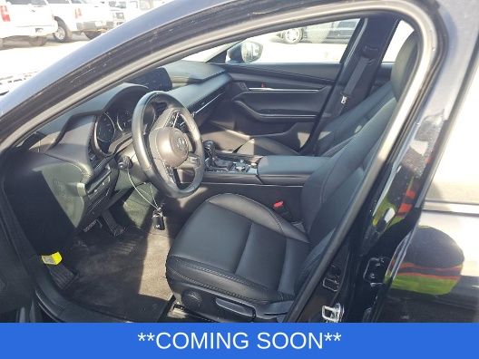 Mazda Mazda3 Sedan Vehicle Image 03