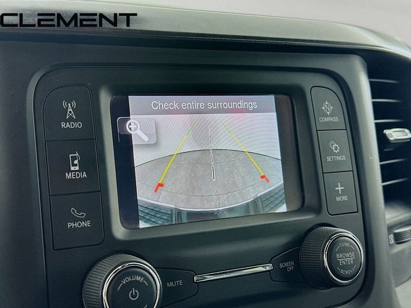 Ram 2500 Vehicle Full-screen Gallery Image 20