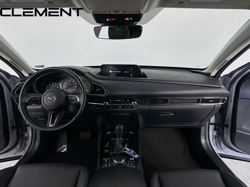 Mazda CX-30 Vehicle Image 12