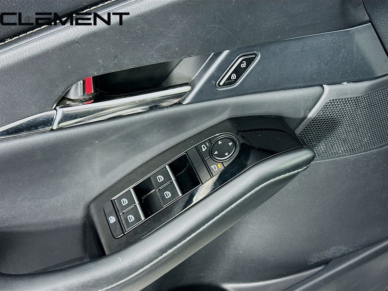 Mazda CX-30 Vehicle Image 27