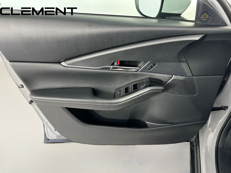 Mazda CX-30 Vehicle Image 28