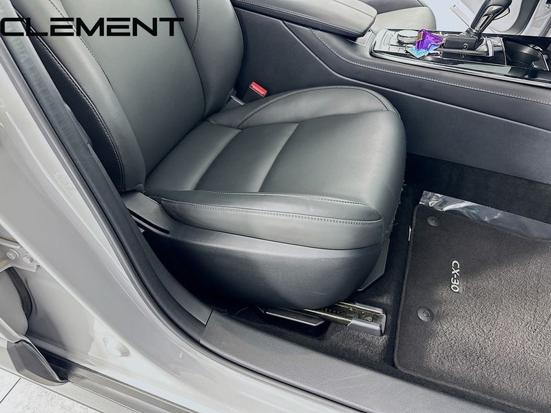 Mazda CX-30 Vehicle Image 34