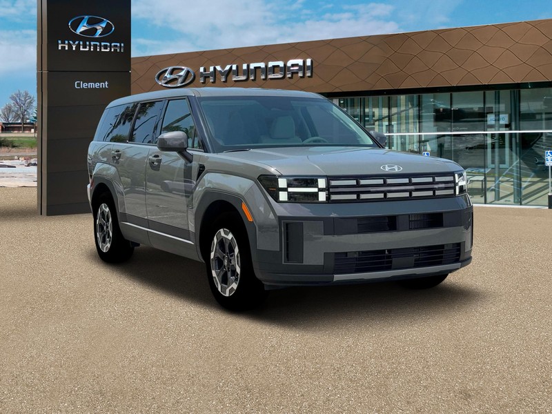 Hyundai Santa Fe Vehicle Full-screen Gallery Image 11