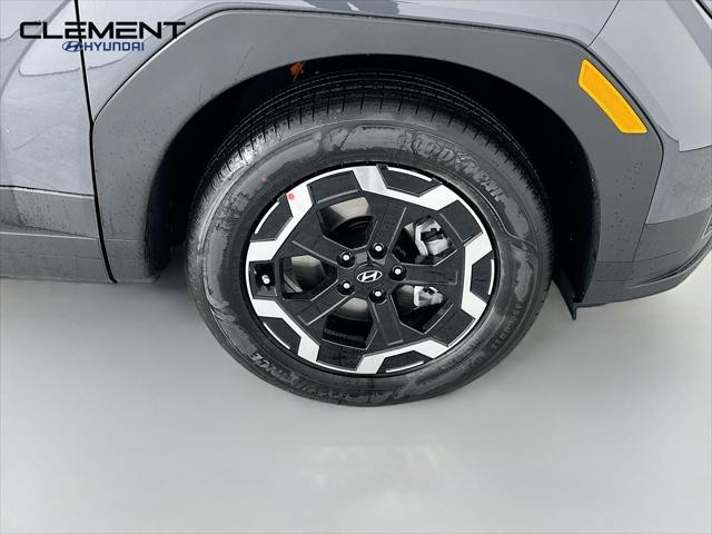 Hyundai Santa Fe Vehicle Full-screen Gallery Image 31